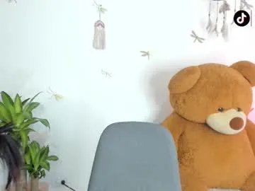 princessluna_14 on Chaturbate