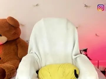princessluna_14 on Chaturbate