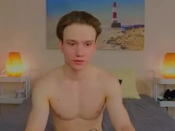 pupsenish on Chaturbate 