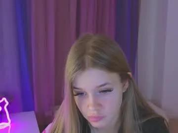 riinaaa on Chaturbate 