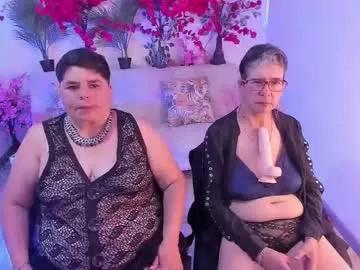 selena_ferreira — the romance and passion is here... come and enjoy of us - Multi Goal:  -- aceite sobre nuestras grandes tetas [145 tokens left] #bigboobs #mature #couple #lesbian #milf