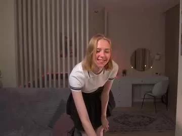 sofiapure18 — I'll be bolder and show the aesthetics of my collarbones and shoulders    I'm first day here! #new #shy girl with #smalltits but sorry only #18 really #young [45 tokens remaining]