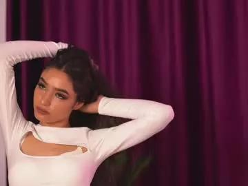 sweet_little_christine on Chaturbate 