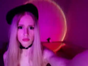 sweet_mol1y on Chaturbate 