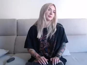 tattoobbgirl on Chaturbate 