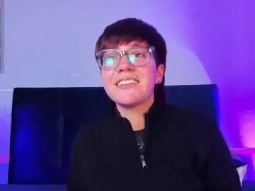 tsuki_maru on Chaturbate