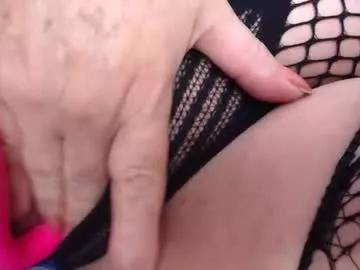 ursulawhite69 on Chaturbate 