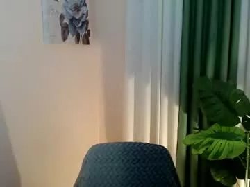 venus_sunrise07xx on Chaturbate