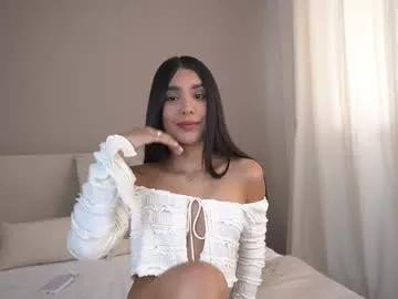 veroniqe_lounge — Multi Goal: <3 happy day [92 tokens left] #lovense #bigass #18