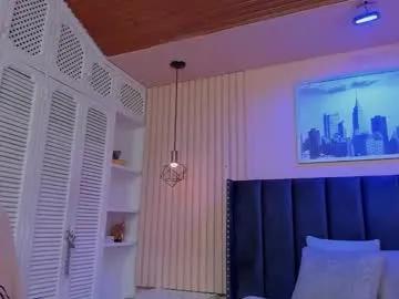 viiolett_lee on Chaturbate 