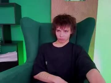 whiterabbit342 — Body tour + show cock [195 tokens left] #teen #new #bigdick #twink #young