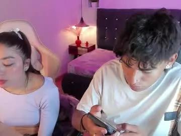 yiing_and_yang on Chaturbate