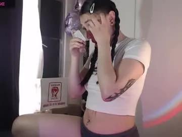 zowi_hottiee on Chaturbate