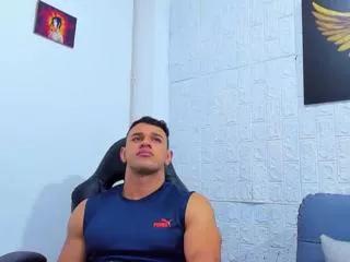 aaron_velour on Flirt4Free 