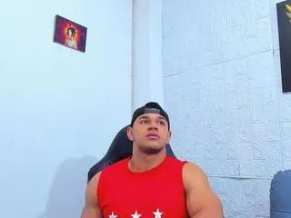 aaron_velour on Flirt4Free 