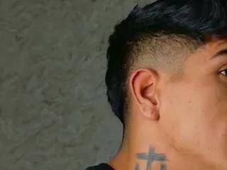 adan_reilly on Flirt4Free 