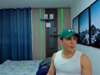 alan_kevin on Flirt4Free 