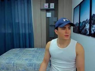 alan_kevin on Flirt4Free 