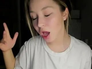 ariel_meel on Flirt4Free