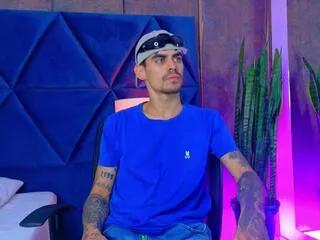 aron_muller on Flirt4Free