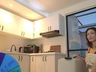 azaleiia on Flirt4Free 