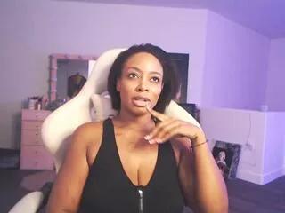 bri_love on Flirt4Free