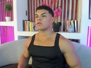 bruce_stroud — Freechat on Flirt4Free