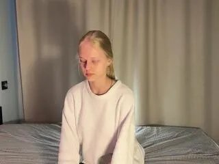 channel_scarlett