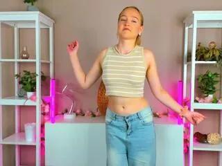 cherise_marchiony on Flirt4Free