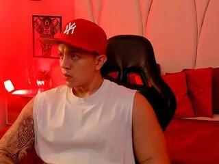 dante_lux on Flirt4Free