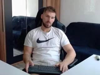 darius_giles on Flirt4Free