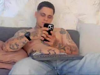 dennis_munera on Flirt4Free 