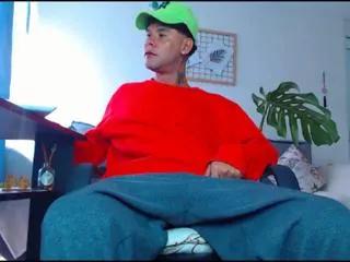 derryck on Flirt4Free 