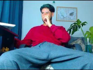 derryck on Flirt4Free 