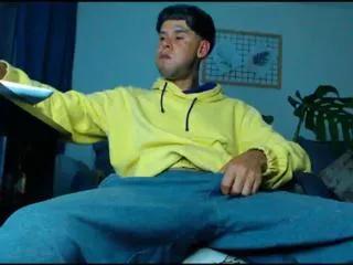 derryck on Flirt4Free 