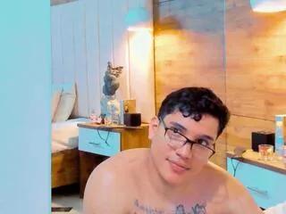 esteban_morenoo on Flirt4Free 