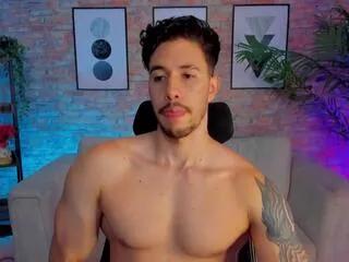 evans_opry on Flirt4Free