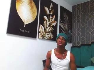 isaac_montana on Flirt4Free 