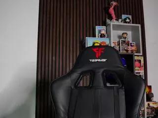 jackson_cottonwood on Flirt4Free