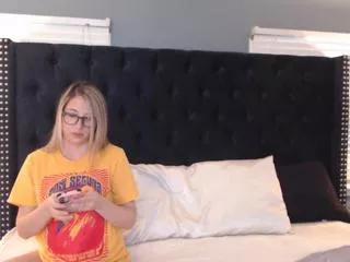 jessica_lynn on Flirt4Free 