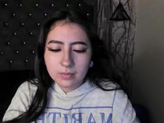lilibeth_marquez on Flirt4Free 