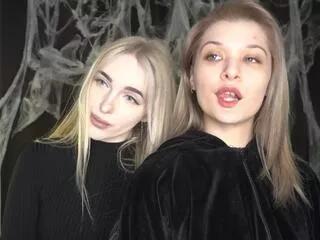 mae_beddingfield_sara_mauri on Flirt4Free