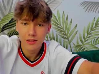 matthew_bieber on Flirt4Free 
