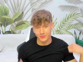 matthew_bieber on Flirt4Free 