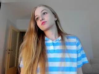 mia_meowy on Flirt4Free