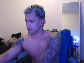 miike_thomson on Flirt4Free 