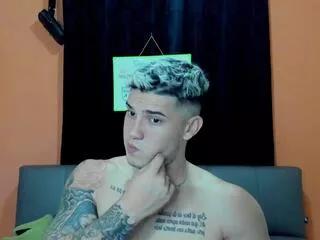 niick_kollins on Flirt4Free 