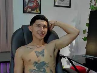 sterling_fox on Flirt4Free