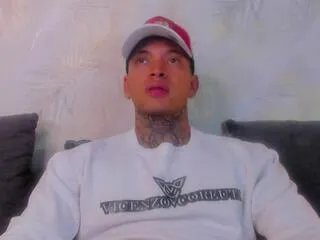 stiven_collins — Freechat on Flirt4Free