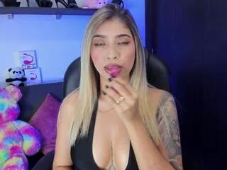 tatiana_valdez on Flirt4Free 